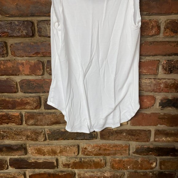 Old Navy Solid White Sleeveless Scoop Neck Tank Top Women's Size XS - Picture 5 of 7